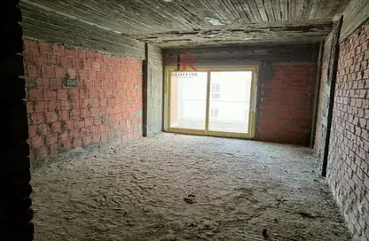 Apartment - 3 Bedrooms - 3 Bathrooms for sale in Mountain View iCity - 5th Settlement Compounds - The 5th Settlement - New Cairo City - Cairo