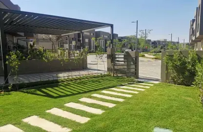 Twin House - 6 Bedrooms - 5 Bathrooms for sale in Etapa - Sheikh Zayed Compounds - Sheikh Zayed City - Giza