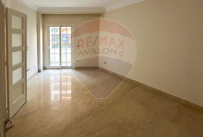 8106423 - Property Image 2