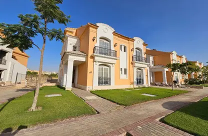 Villa - 5 Bedrooms - 4 Bathrooms for sale in Layan Residence - 5th Settlement Compounds - The 5th Settlement - New Cairo City - Cairo