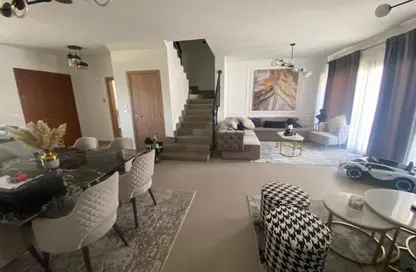 دوبلكس - 3 غرف نوم - 4 حمامات للبيع في كمبوند البروج - كمبوندات الشروق - مدينة الشروق - القاهرة