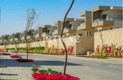 Chalet - 2 Bedrooms - 3 Bathrooms for sale in Azha - Al Ain Al Sokhna - Suez
