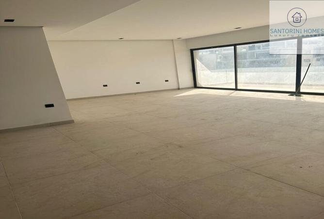 8120279 - Property Image 2