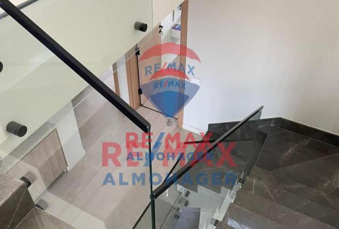 8165113 - Property Image 3