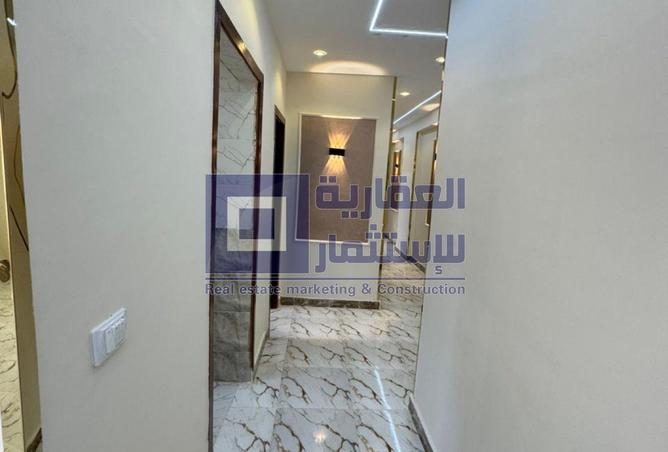 8427358 - Property Image 3