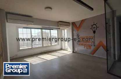 Apartment - 4 Bedrooms - 2 Bathrooms for rent in Street 217 - Degla - Hay El Maadi - Cairo
