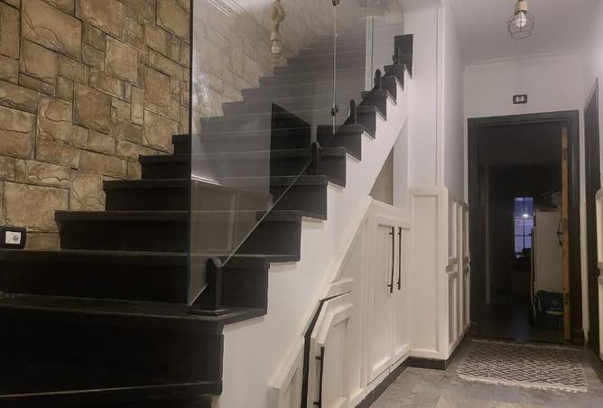 8040869 - Property Image 3