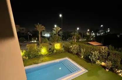 Villa - 4 Bedrooms - 3 Bathrooms for sale in Etapa - Sheikh Zayed Compounds - Sheikh Zayed City - Giza
