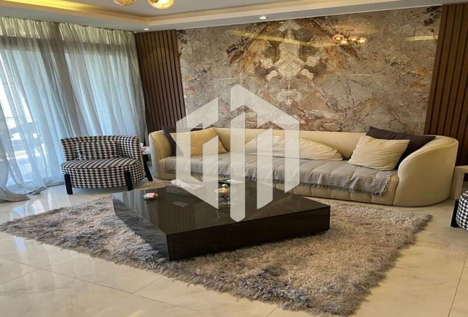 8028038 - Property Image 2