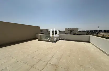 منزل مزدوج - 5 غرف نوم - 5 حمامات للايجار في كمبوند البروج - كمبوندات الشروق - مدينة الشروق - القاهرة