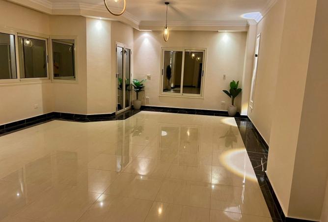 8186890 - Property Main Image