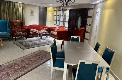 Villa - 3 Bedrooms - 2 Bathrooms for rent in Road Inside Compound Al Safwa - Degla - Hay El Maadi - Cairo