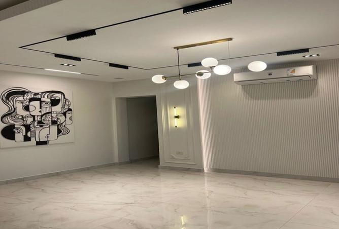 8283443 - Property Image 2