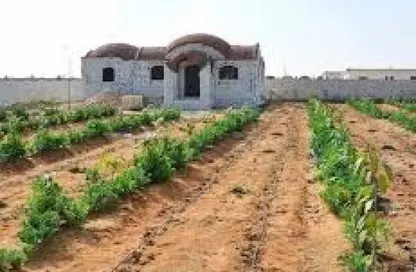 قطعة أرض - استوديو للبيع في مجاورة 1 - الحي 26 - مدينة العاشر من رمضان - الشرقية