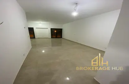 شقة - 3 غرف نوم - 2 حمامات للايجار في مون ريزيدنس - فيفث سكوير - التجمع الخامس - مدينة القاهرة الجديدة - القاهرة