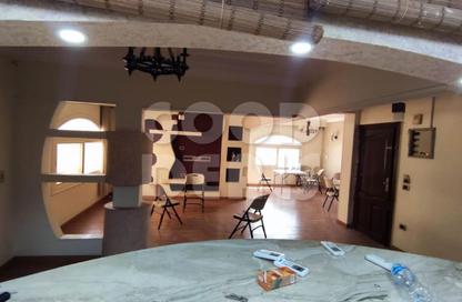 Duplex - 4 Bedrooms - 2 Bathrooms for sale in Ard El Golf - Heliopolis - Masr El Gedida - Cairo