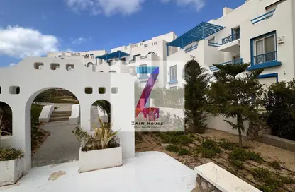 Chalet - 2 Bedrooms - 2 Bathrooms for sale in Mountain View - Ras Al Hekma - North Coast