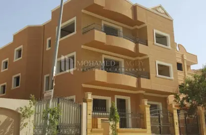 Villa - 7+ Bedrooms - 7 Bathrooms for sale in Touristic Zone 1 - Touristic Zone - Al Motamayez District - 6 October City - Giza