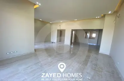 Townhouse - 3 Bedrooms - 4 Bathrooms for rent in New Giza - Cairo Alexandria Desert Road - 6 October City - Giza