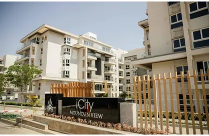 Penthouse - 3 Bedrooms - 3 Bathrooms for sale in Mountain View iCity October - 6 October Compounds - 6 October City - Giza