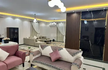 Apartment - 3 Bedrooms - 2 Bathrooms for rent in Orouba Axis - Area A - Ganoob El Acadimia - New Cairo City - Cairo