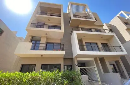 Apartment - 3 Bedrooms - 3 Bathrooms for sale in Fifth Square - The 5th Settlement - New Cairo City - Cairo