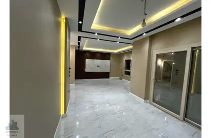 Apartment - 2 Bedrooms - 2 Bathrooms for rent in Al Andalus Buildings - Al Andalus District - New Cairo City - Cairo