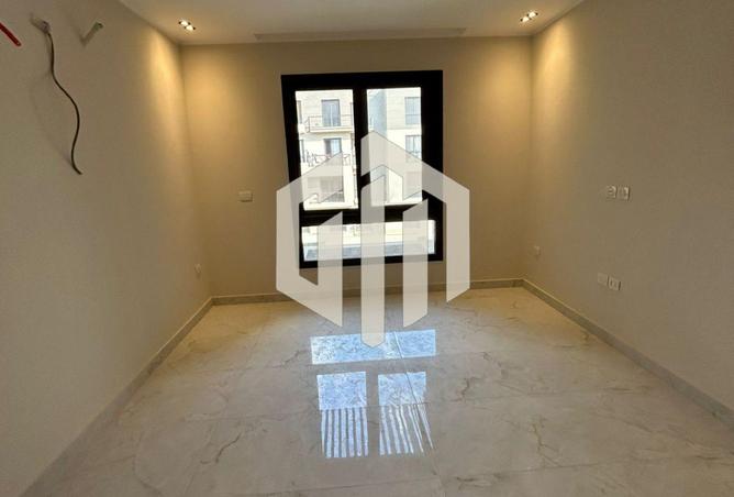 8089997 - Property Image 2