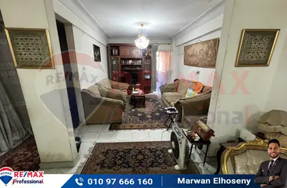 Apartment - 3 Bedrooms - 2 Bathrooms for sale in Khalf Al Akademia St. - Miami - Hay Awal El Montazah - Alexandria