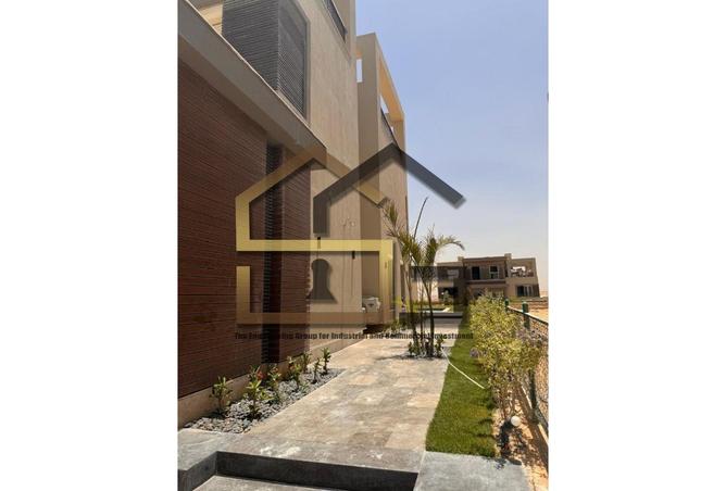 8466390 - Property Image 3