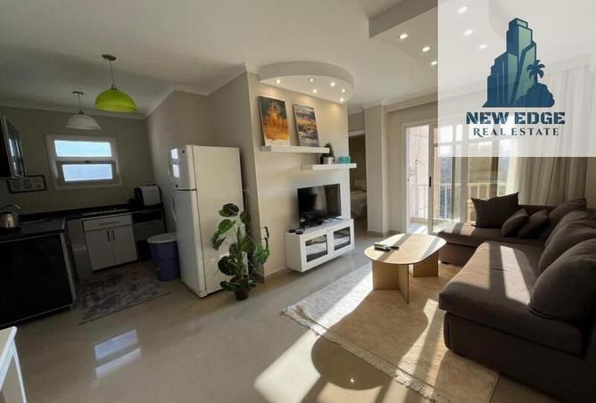 8273851 - Property Image 2