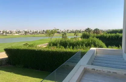 فيلا - 6 غرف نوم - 7 حمامات للبيع في هاسييندا باي - سيدي عبد الرحمن - الساحل الشمالي