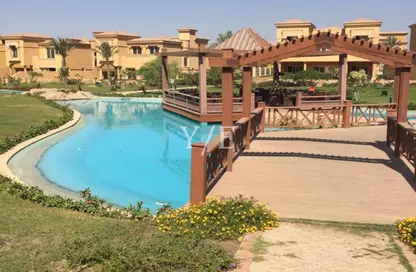 Townhouse - 4 Bedrooms - 4 Bathrooms for sale in Royal Meadows - Sheikh Zayed Compounds - Sheikh Zayed City - Giza