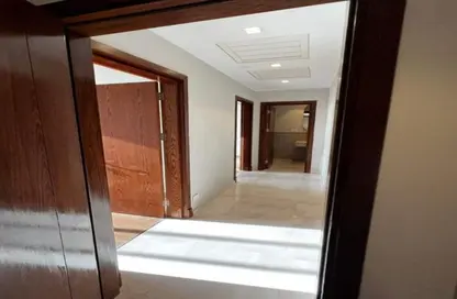 Apartment - 3 Bedrooms - 3 Bathrooms for sale in Aeon - 6 October Compounds - 6 October City - Giza