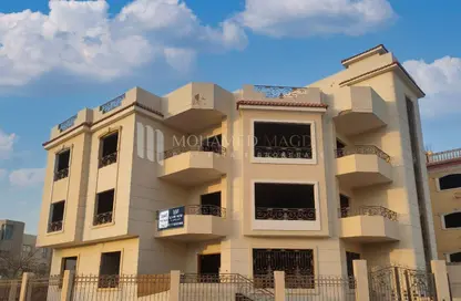 فيلا - 8 غرف نوم - 6 حمامات للبيع في طريق غرب سوميد - غرب سوميد - مدينة 6 أكتوبر - الجيزة