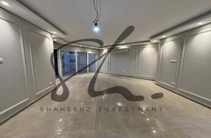 Apartment - 3 Bedrooms - 2 Bathrooms for sale in Hyde Park - 5th Settlement Compounds - The 5th Settlement - New Cairo City - Cairo