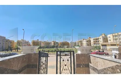 شقة - 3 غرف نوم - 3 حمامات للبيع في شارع المهندس احمد كمال حمدي - الحي السادس عشر - الشيخ زايد - الجيزة