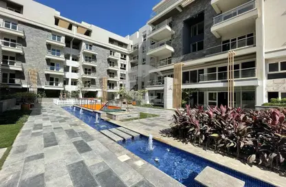 Apartment - 2 Bedrooms - 3 Bathrooms for sale in Mountain View iCity - 5th Settlement Compounds - The 5th Settlement - New Cairo City - Cairo