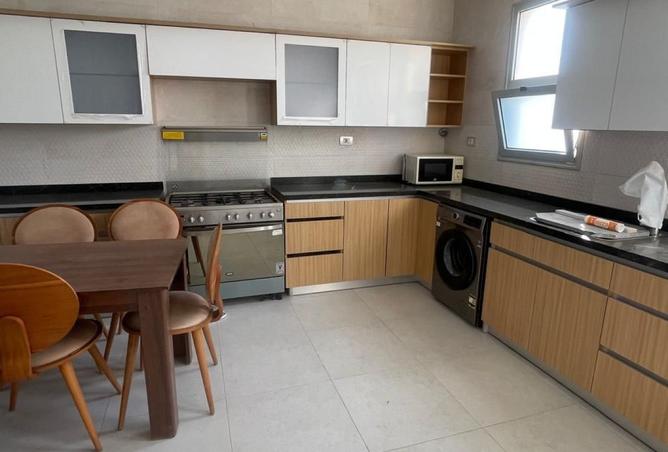 8353698 - Property Image 3