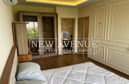 Apartment - 2 Bedrooms - 2 Bathrooms for sale in Lake View - 5th Settlement Compounds - The 5th Settlement - New Cairo City - Cairo