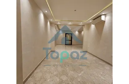 Apartment - 3 Bedrooms - 4 Bathrooms for sale in The Courtyards - Sheikh Zayed Compounds - Sheikh Zayed City - Giza