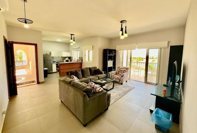 8036890 - Property Image 2