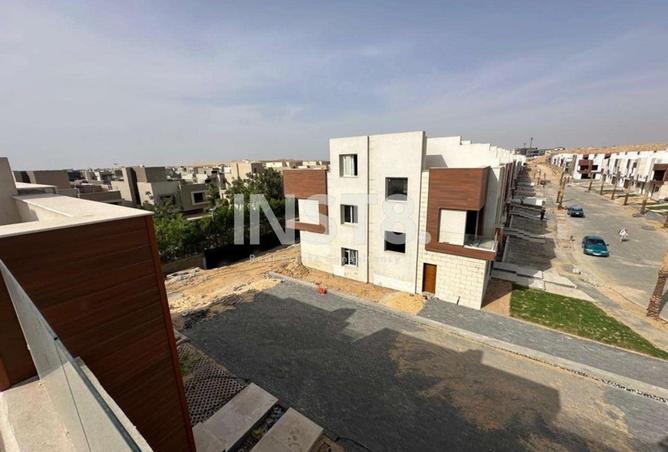 8319780 - Property Image 3