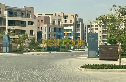 Apartment - 2 Bedrooms - 3 Bathrooms for sale in District 5 - 5th Settlement Compounds - The 5th Settlement - New Cairo City - Cairo