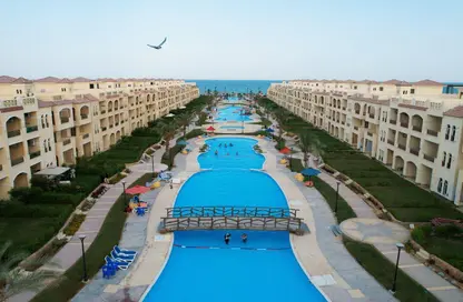 شاليه - 2 غرف نوم - 2 حمامات للبيع في لاسيرينا بالم بيتش - العين السخنة - السويس