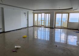 Apartment - 3 bedrooms - 3 bathrooms for للايجار in Al Kornish Square - Sporting - Hay Sharq - Alexandria