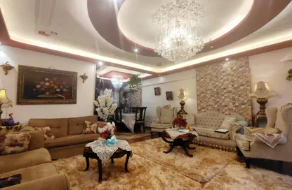 Apartment - 3 Bedrooms - 2 Bathrooms for sale in Canal Al Mahmoudya Bahari St. - Moharam Bek - Hay Wasat - Alexandria