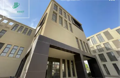 بناية كاملة - استوديو - 4 حمامات للايجار في ديستريكت 5 - كمبوندات التجمع الخامس - التجمع الخامس - مدينة القاهرة الجديدة - القاهرة