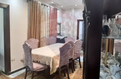 شقة - 3 غرف نوم - 1 حمام للبيع في محرم بك - حي وسط - الاسكندرية