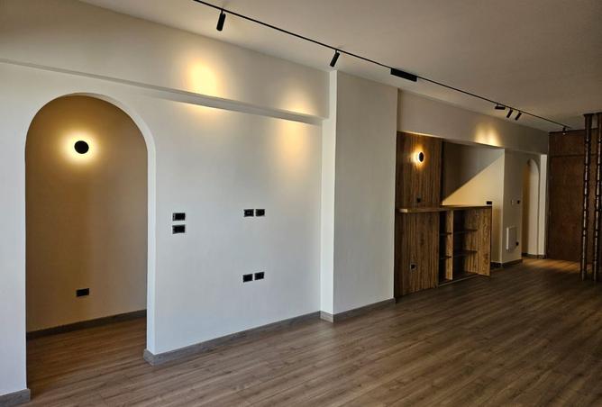 8064696 - Property Image 2